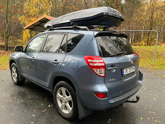 Toyota Rav4 2011 photo 5