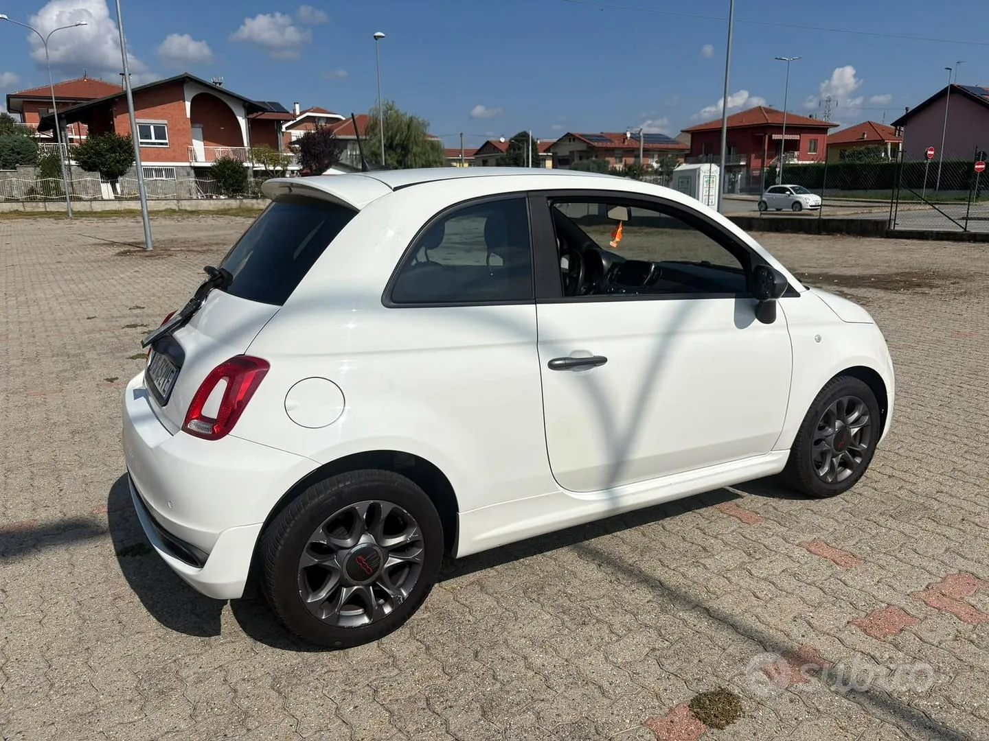 Fiat 500 2018 photo 2