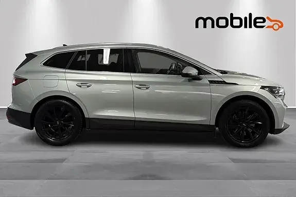 Skoda Enyaq 2022 photo 2