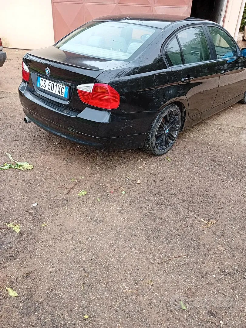 BMW 320I 2005 photo 4