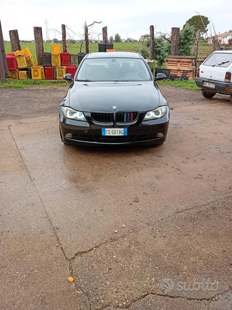 BMW 320I