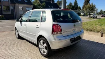 Volkswagen Polo 2007 photo 2