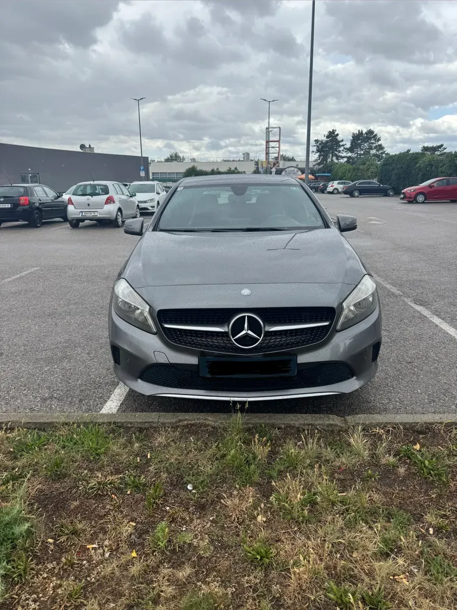 Mercedes-Benz Aklasse 2016 photo 2
