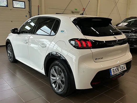 Peugeot E-208 2023 photo 5