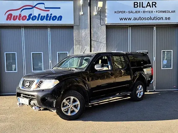 Nissan Navara 2012 photo 2