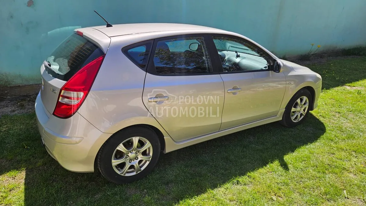 Hyundai I30 2012 photo 3