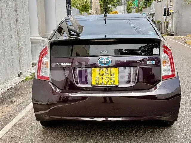 Toyota Prius 2014 photo 4