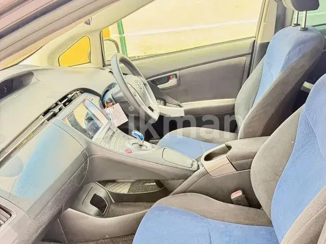 Toyota Prius 2014 photo 5