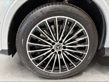 Mercedes-Benz Glc photo 2