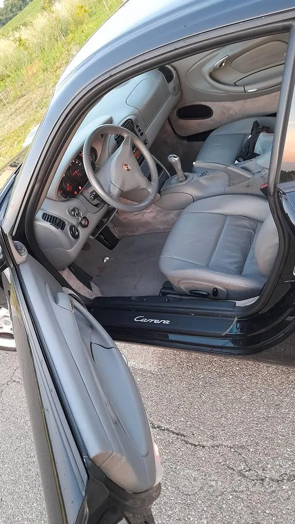 Porsche 911 2000 photo 3