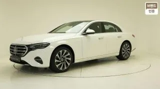 Mercedes-Benz E-Class 2026 photo 2