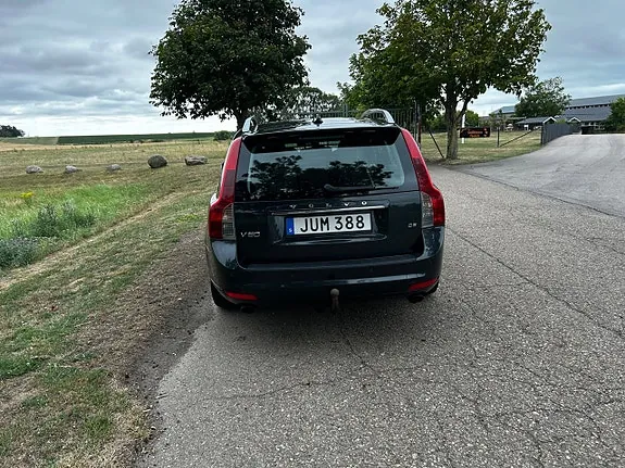 Volvo V50 2009 photo 4