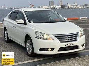 Nissan Bluebird 2013 photo 2