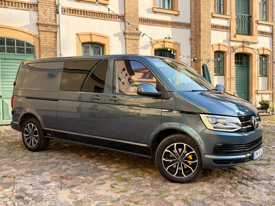 Volkswagen Transporter 2016 photo 2