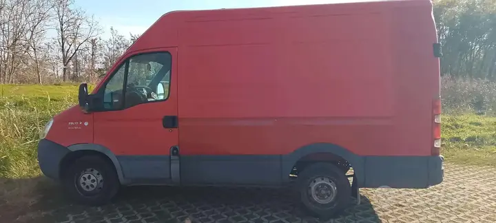Iveco Daily 2009 photo 4