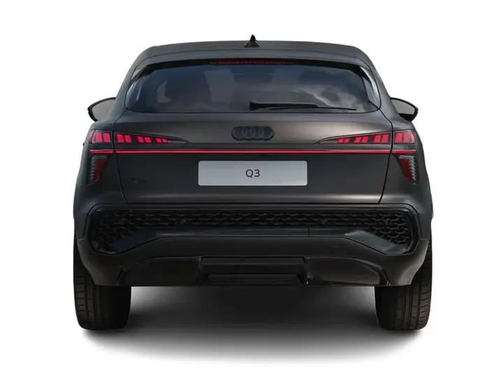 Audi Q3 photo 4