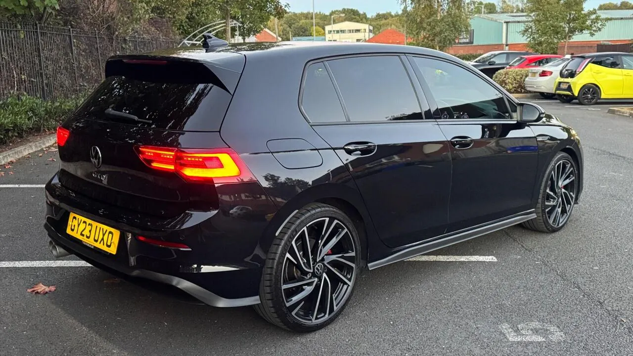 Volkswagen Golf 2023 photo 5