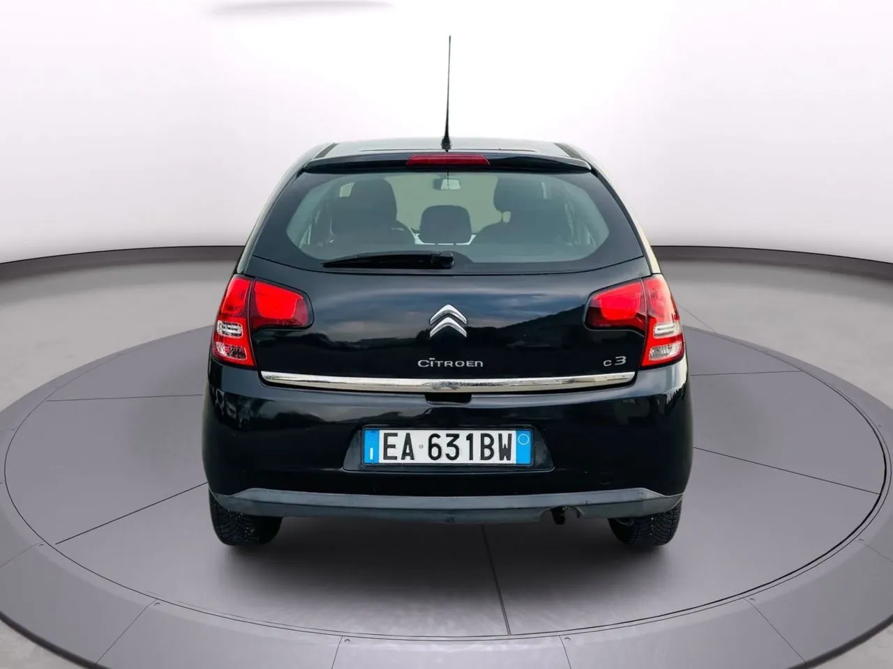 Citroen C3 2010 photo 3