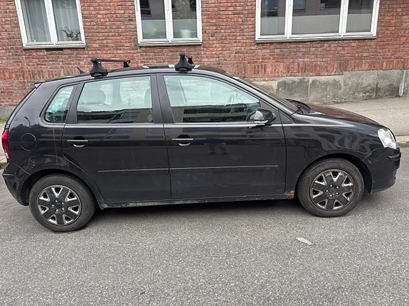 Volkswagen Polo 2008 photo 4