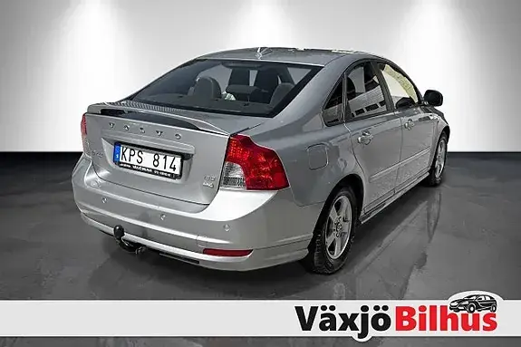 Volvo S40 2010 photo 3