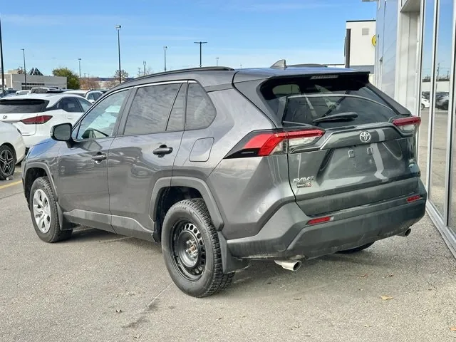 Toyota Rav4 2021 photo 4