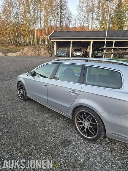 Volkswagen Passat 2013 photo 3