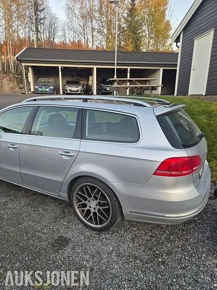 Volkswagen Passat 2013 photo 4