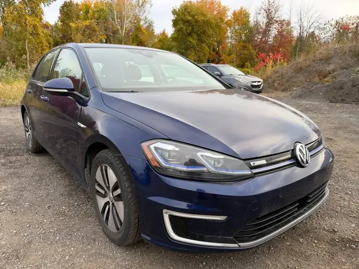 Volkswagen E-Golf 2017 photo 4