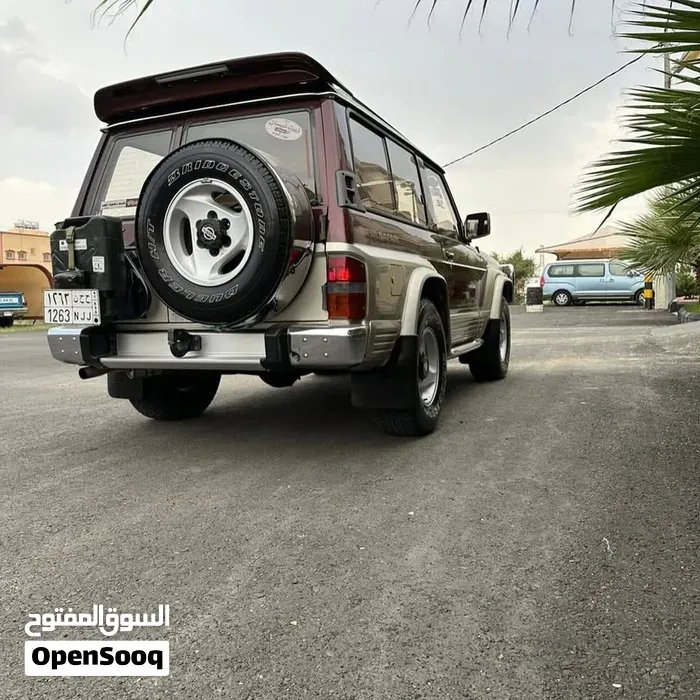 Nissan Patrol 1996 photo 3