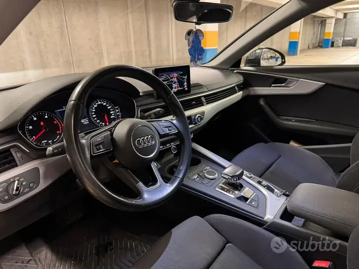 Audi A4 Avant 2017 photo 3