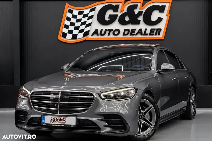 Mercedes-Benz S