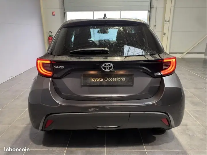 Toyota Yaris 2022 photo 5