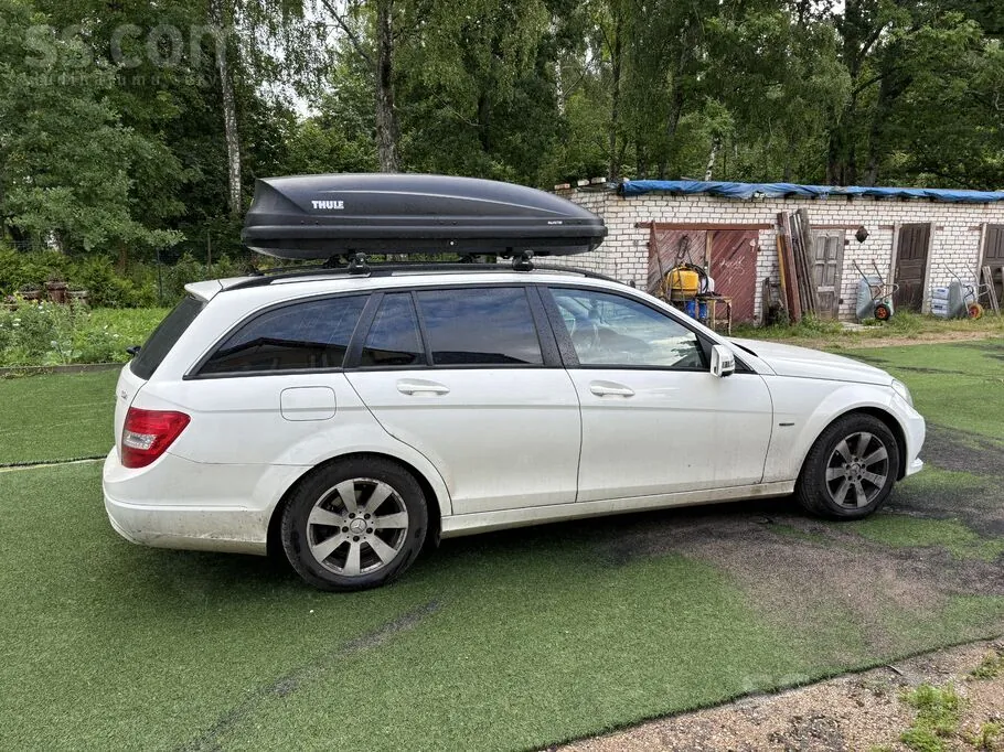 Mercedes-Benz C200