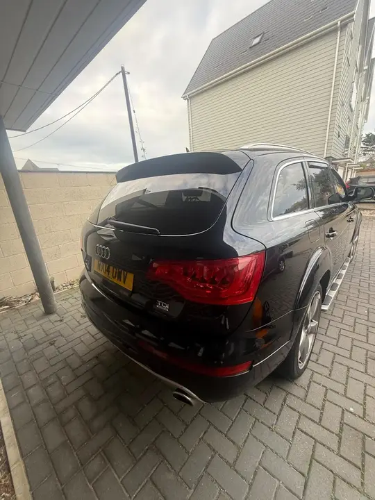 Audi Q7 2014 photo 3