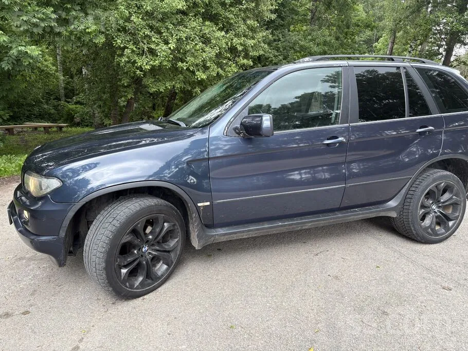 BMW X5 2004 photo 2