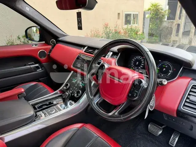 Land Rover Range Rover Sport 2018 photo 3