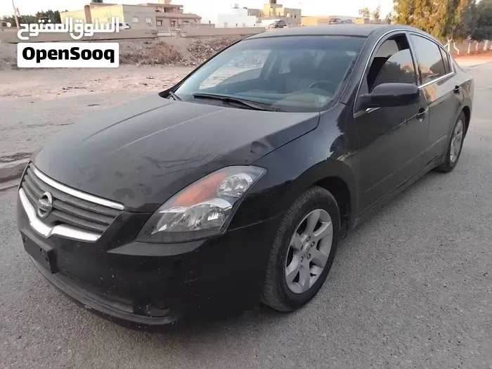 Nissan Altima 2010 photo 4