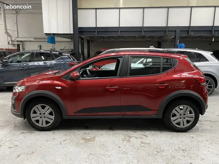 Dacia Sandero 2022 photo 2