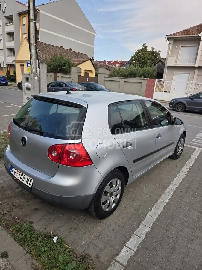 Volkswagen Golf 5 2006 photo 3