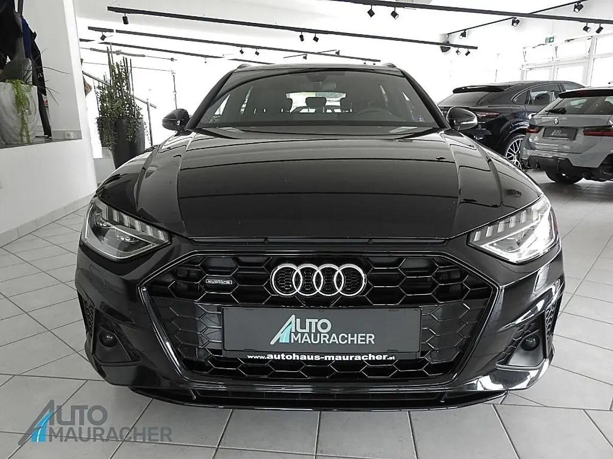 Audi A4 2023 photo 3