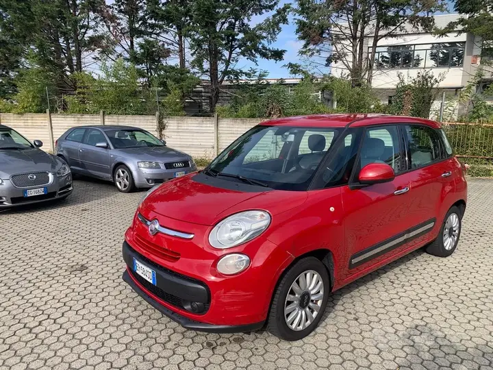 Fiat 500L 2013 photo 2