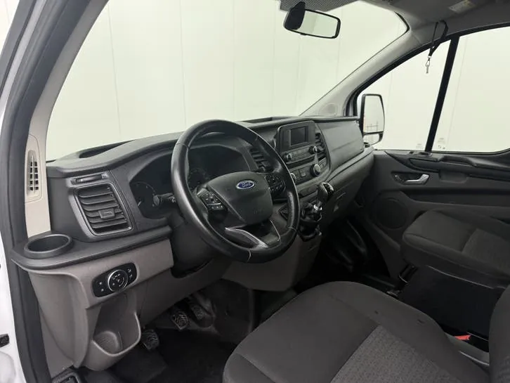 Ford Transit Custom 2022 photo 3