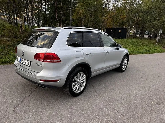 Volkswagen Touareg 2014 photo 3