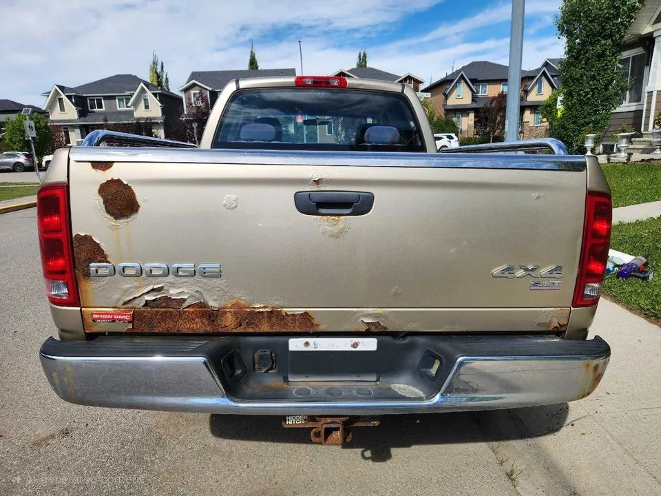 Dodge Ram 1500 2004 photo 4