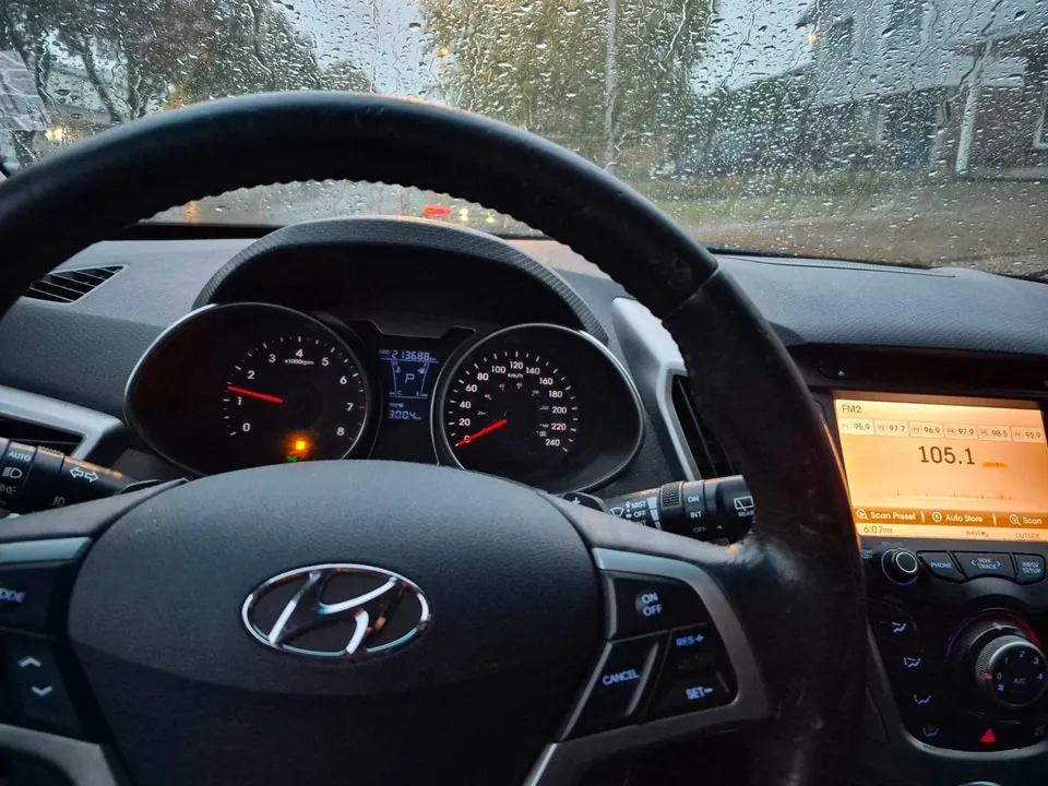 Hyundai Veloster