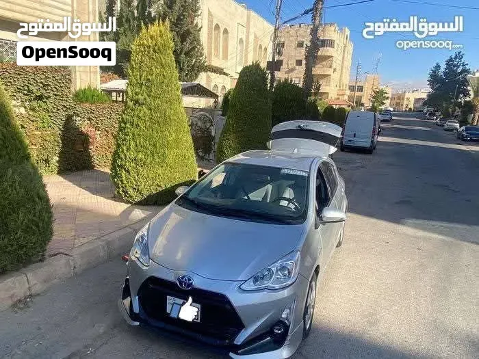Toyota Prius C
