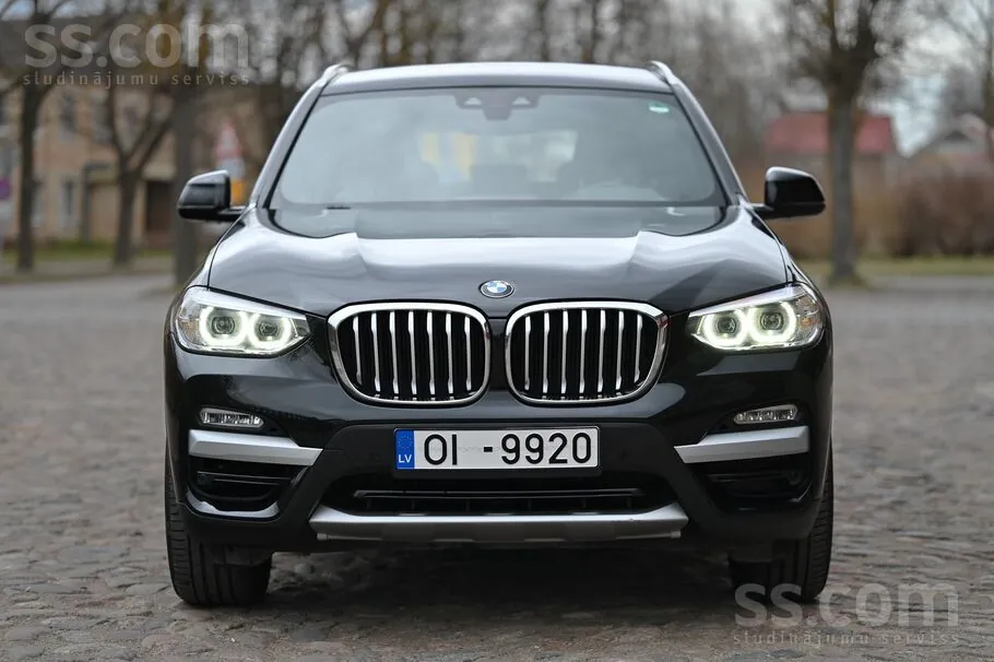 BMW X3 2019 photo 3