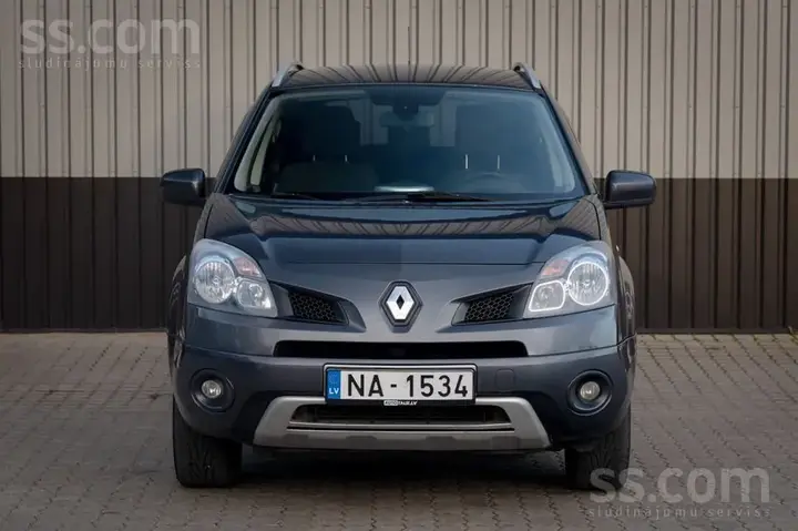 Renault Koleos 2011 photo 2