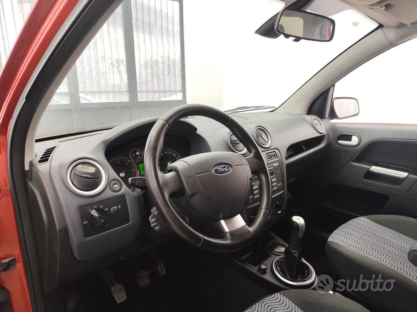 Ford Fusion 2006 photo 5