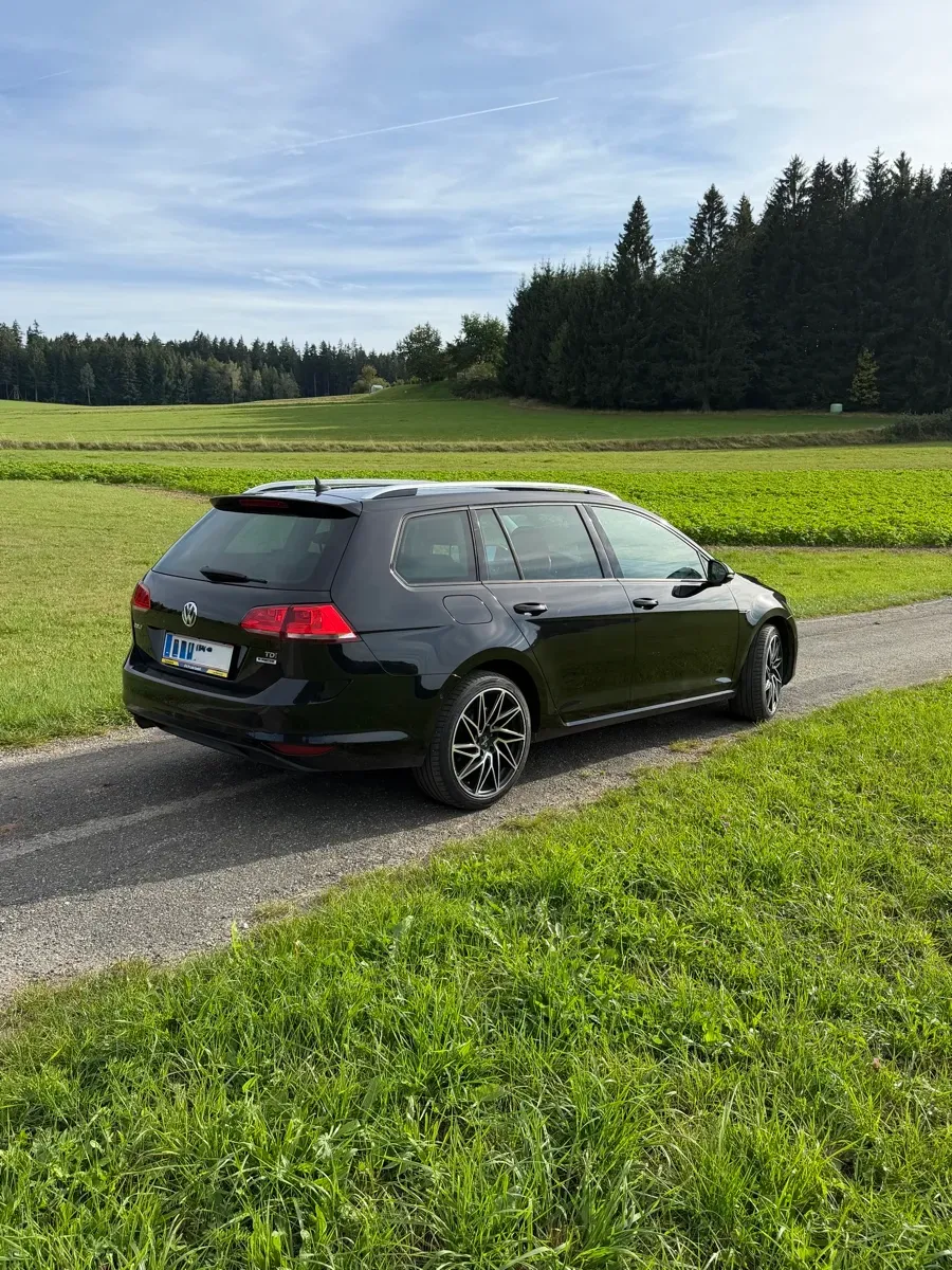Volkswagen Golf 2015 photo 3